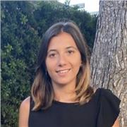 Laureata in Giurisprudenza, già tirocinante ex art 73, impartisco lezioni di diritto civile, diritto internazionale, diritto amministrativo